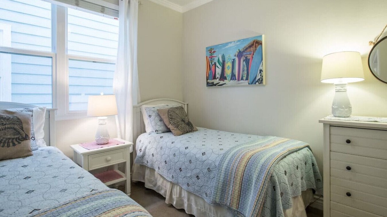 Photo of Bedroom in West Newport