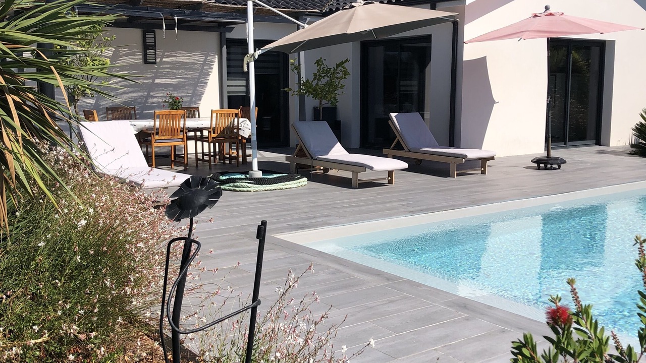 Photo of Outdoor in Ares