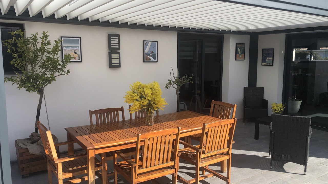 Photo of Outdoor in Ares