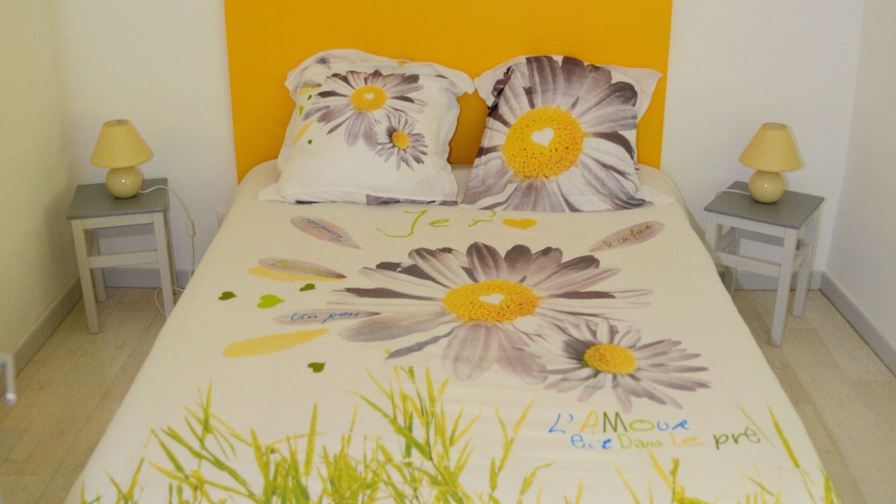 Photo of Bedroom in Camaret-sur-Aigues