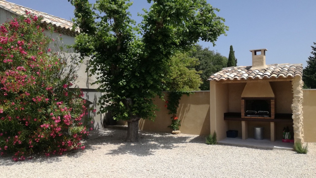 Photo of Outdoor in Camaret-sur-Aigues