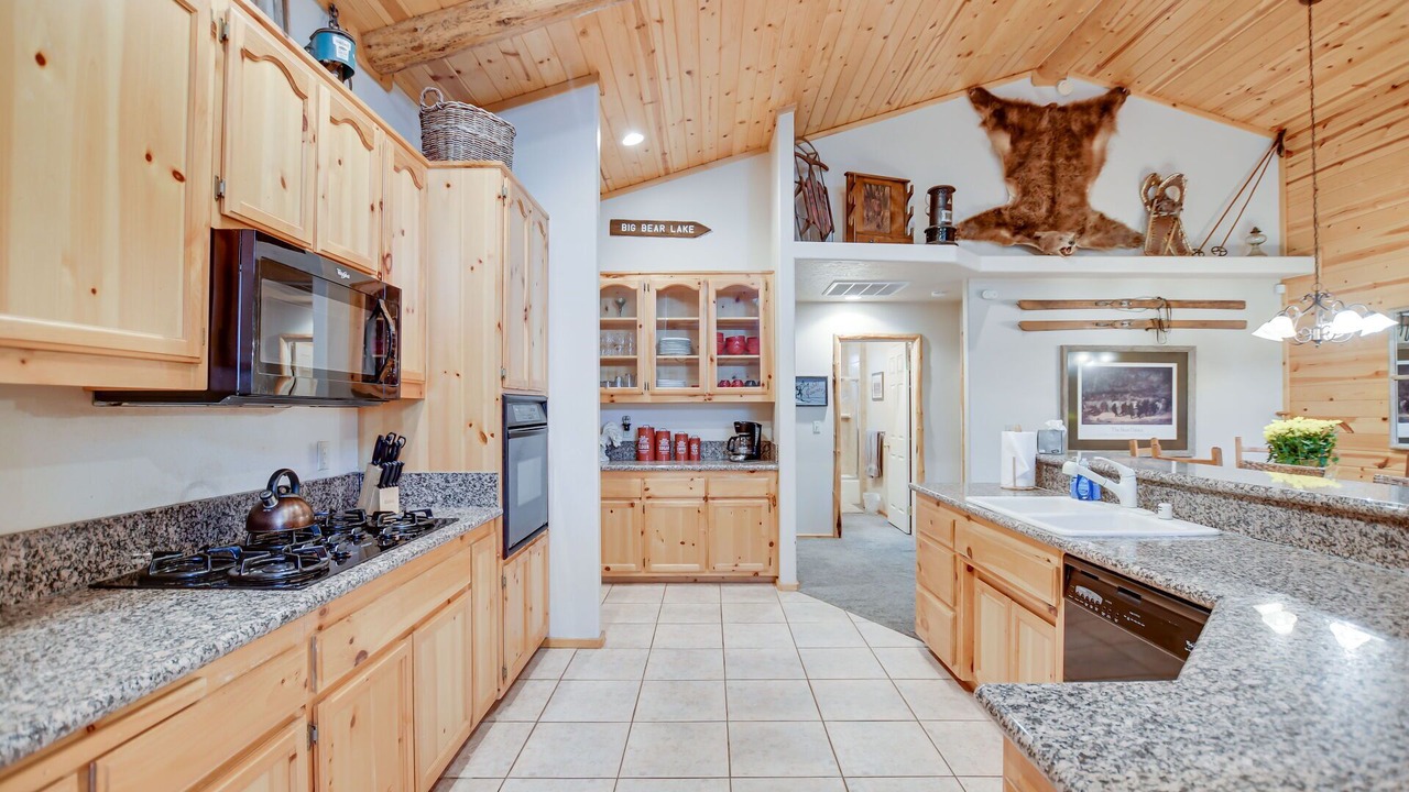 Photo of Kitchen in Big Bear Lake