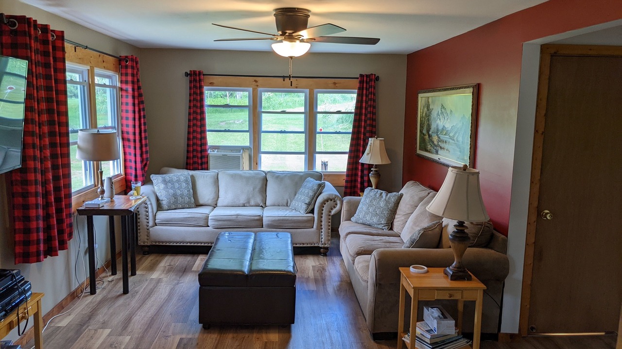 Photo of Livingroom in Childwold