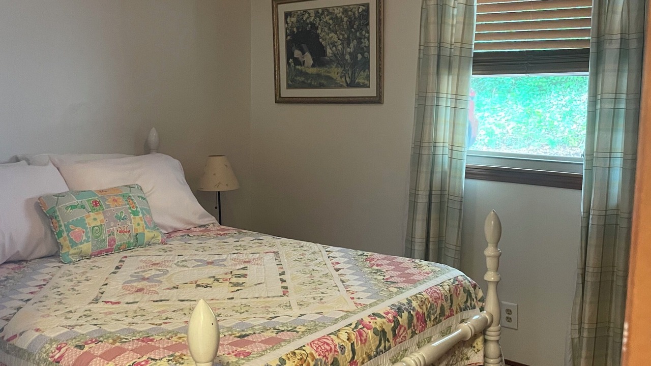 Photo of Bedroom in Angola