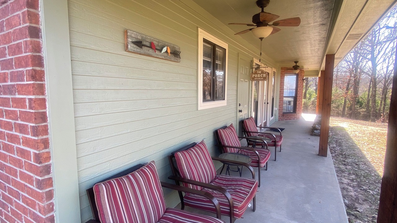 Photo of Patio Balcony in Quitman