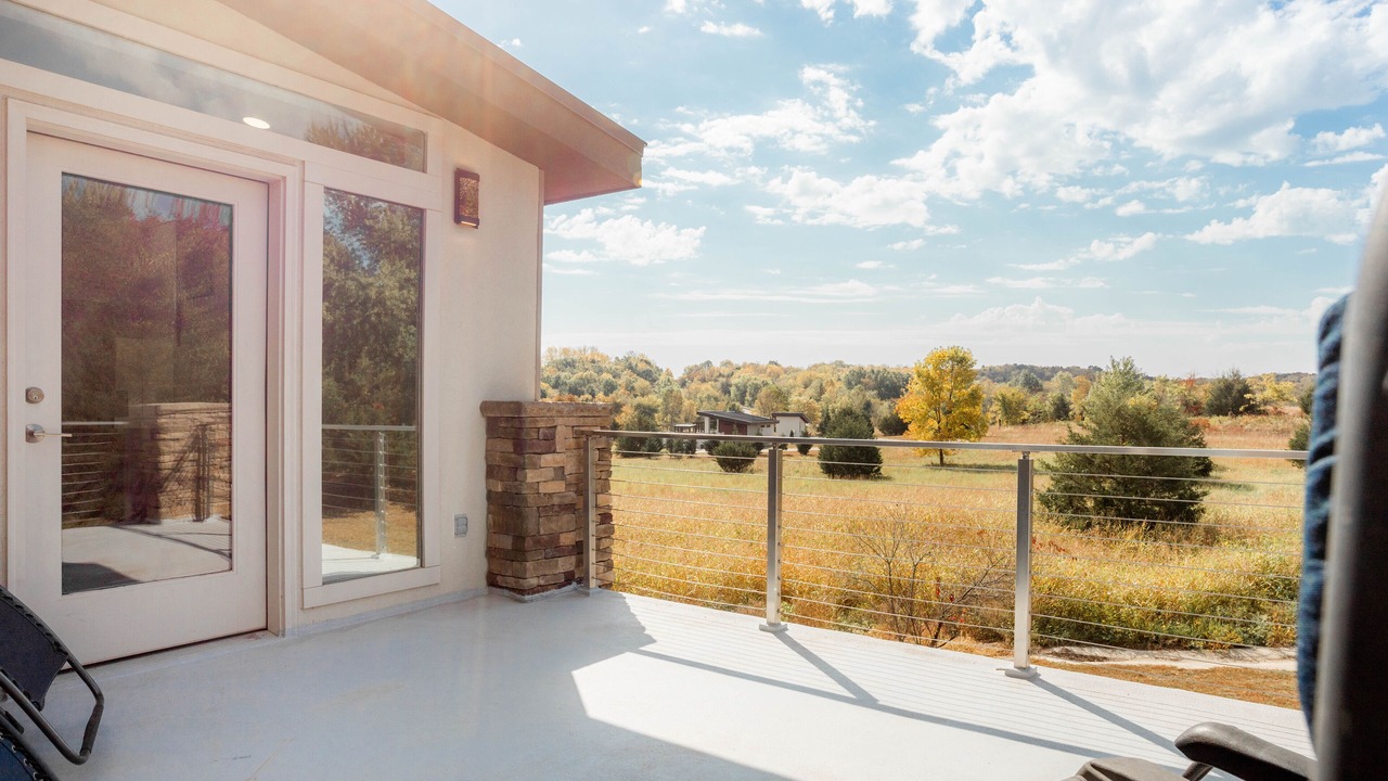 Photo of Patio Balcony in Aldrich