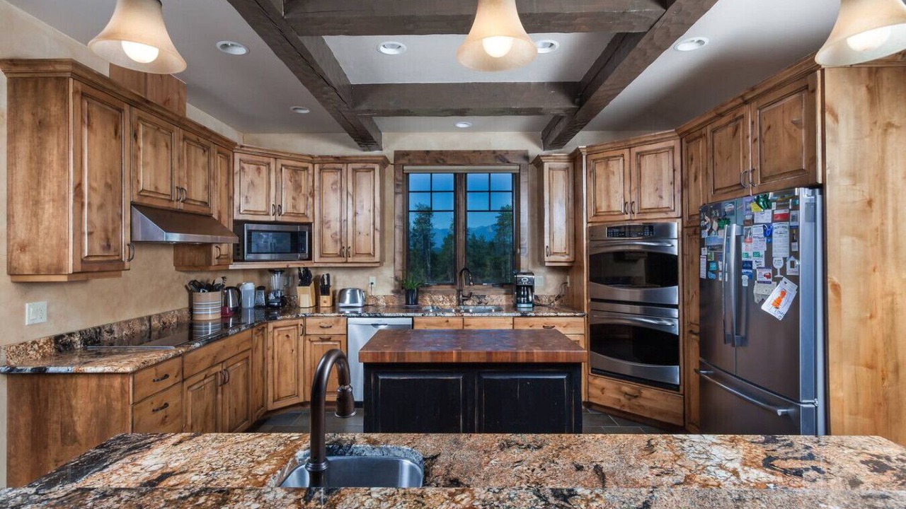 Photo of Kitchen in West Glacier