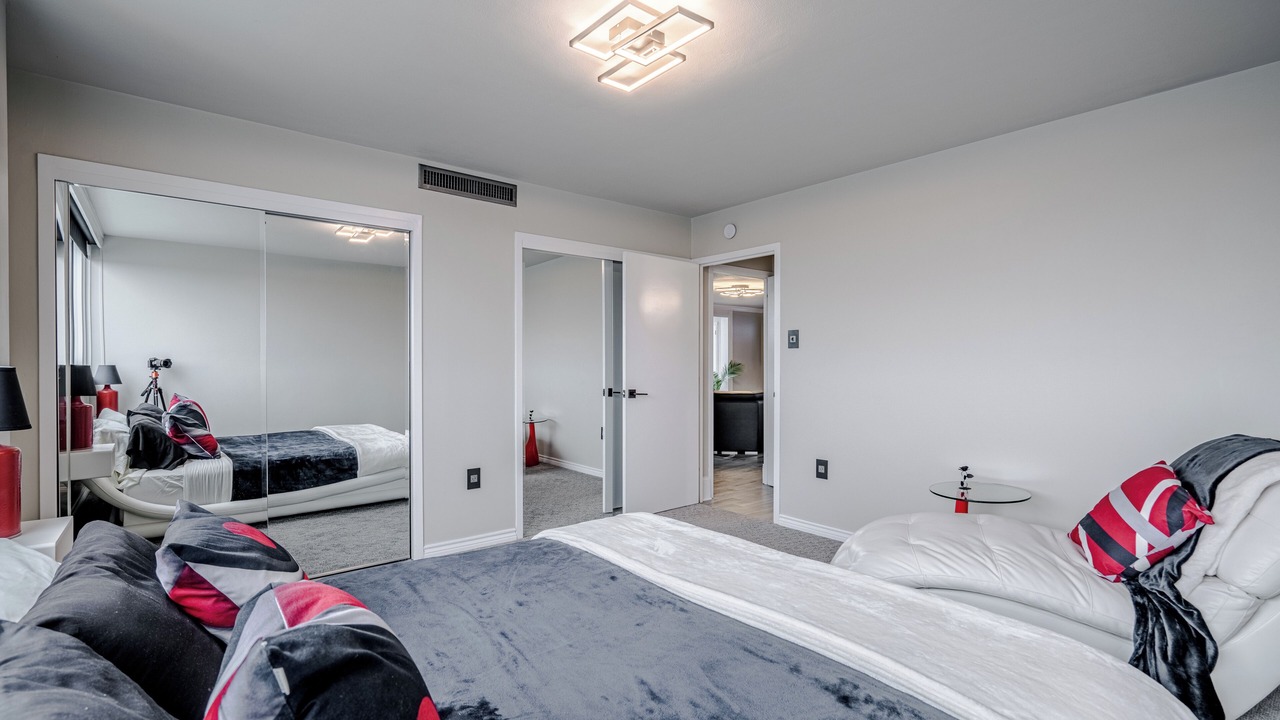 Photo of Bedroom in Mid America