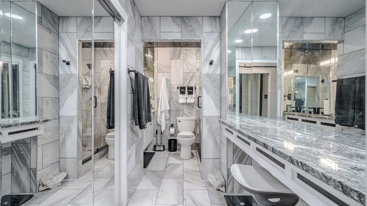 Photo of Bathroom in Mid America