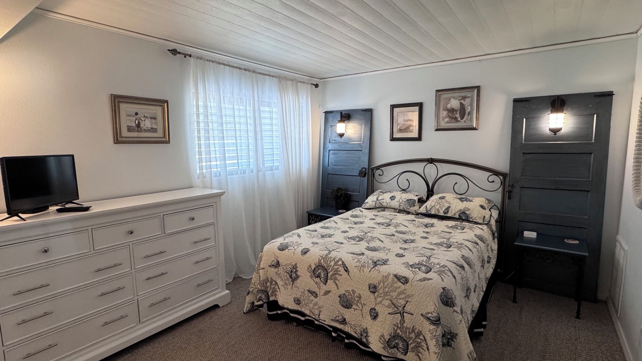 Photo of Bedroom in Galveston