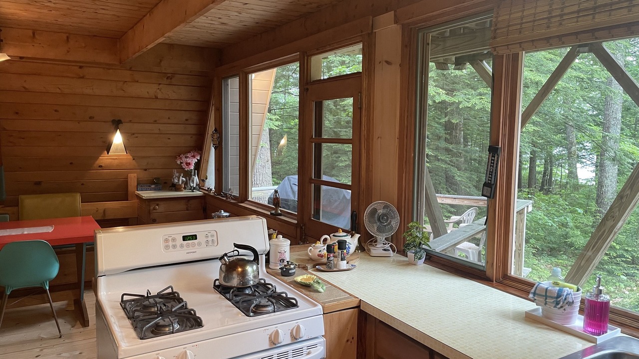 Photo of Bedroom in Center Harbor