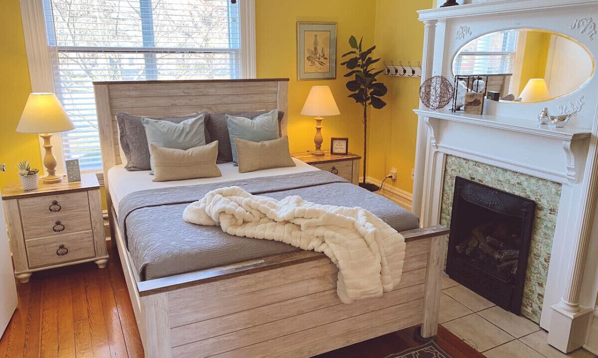 Photo of Bedroom in Lexington