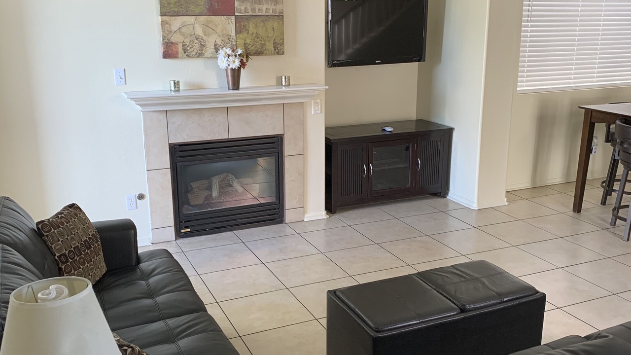Photo of Livingroom in Silverado Ranch