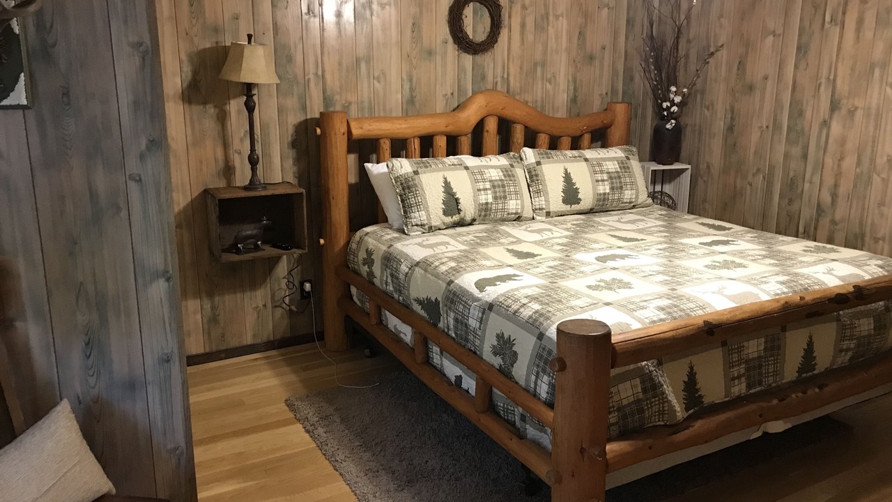 Photo of Bedroom in Jasper