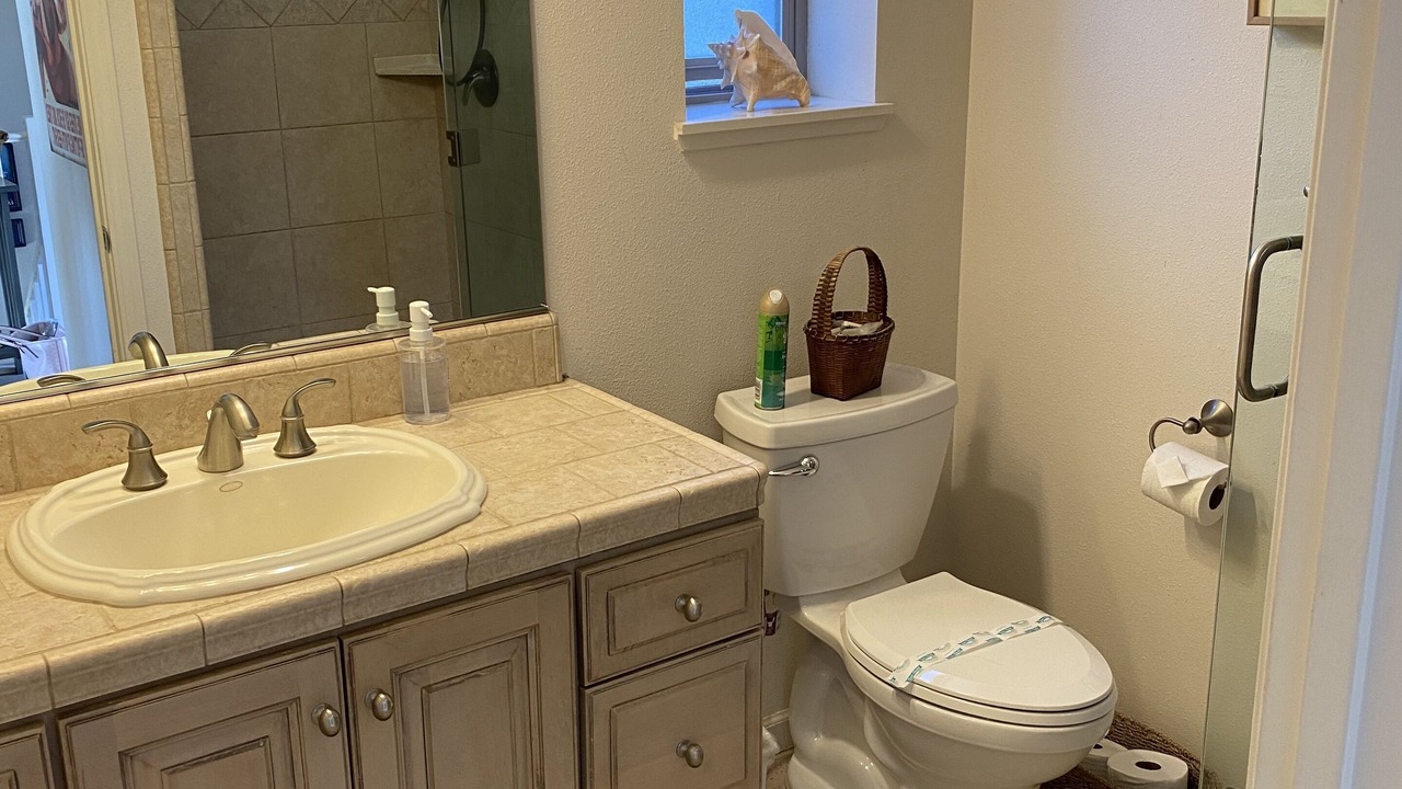 Photo of Bathroom in La Selva Beach