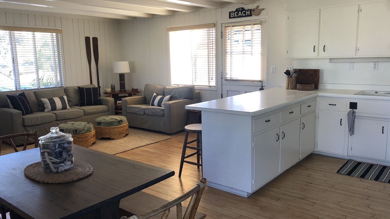 Photo of Bedroom in Carpinteria