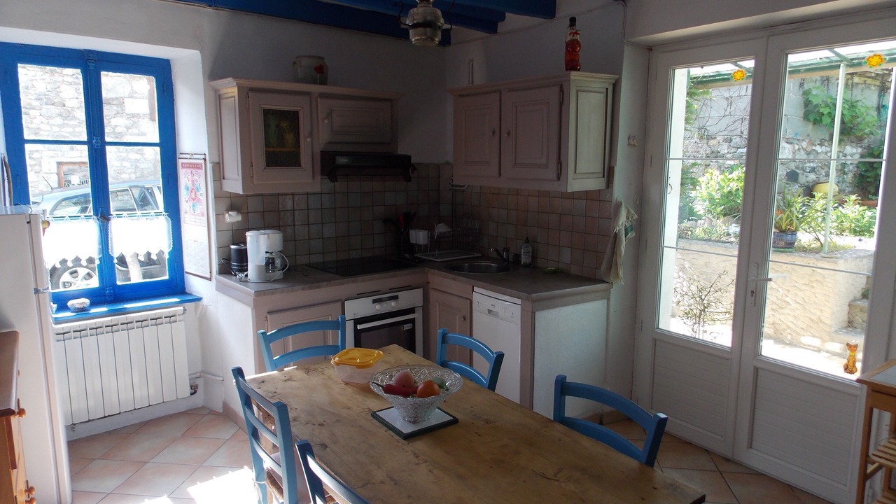 Photo of Kitchen in Saint-Bertrand-de-Comminges