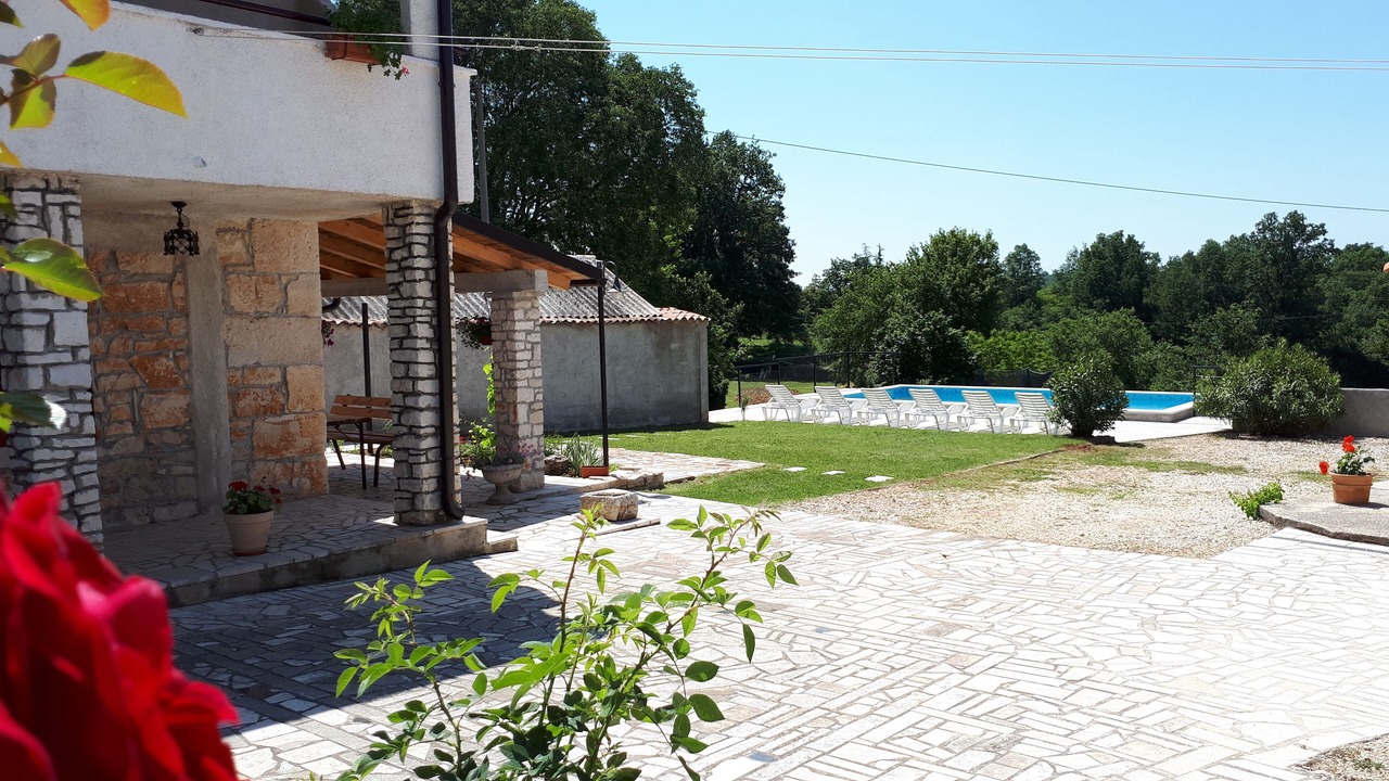 Photo of Outdoor in Kringa
