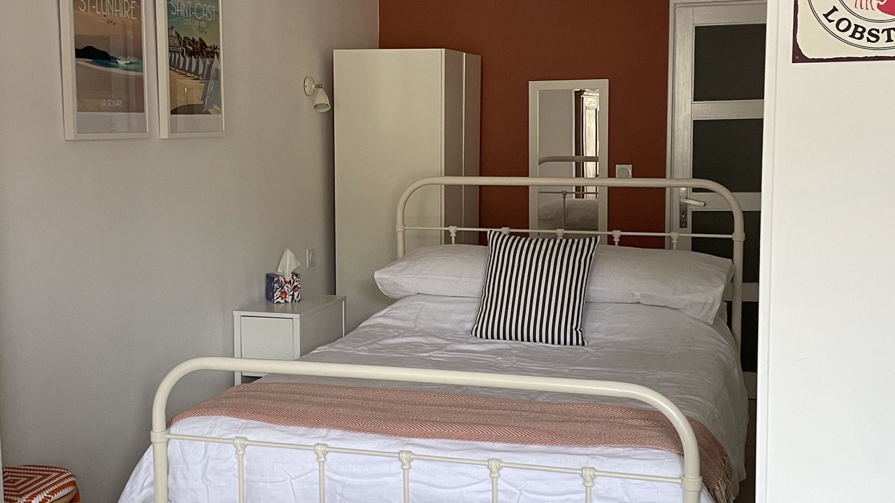 Photo of Bedroom in Dinan