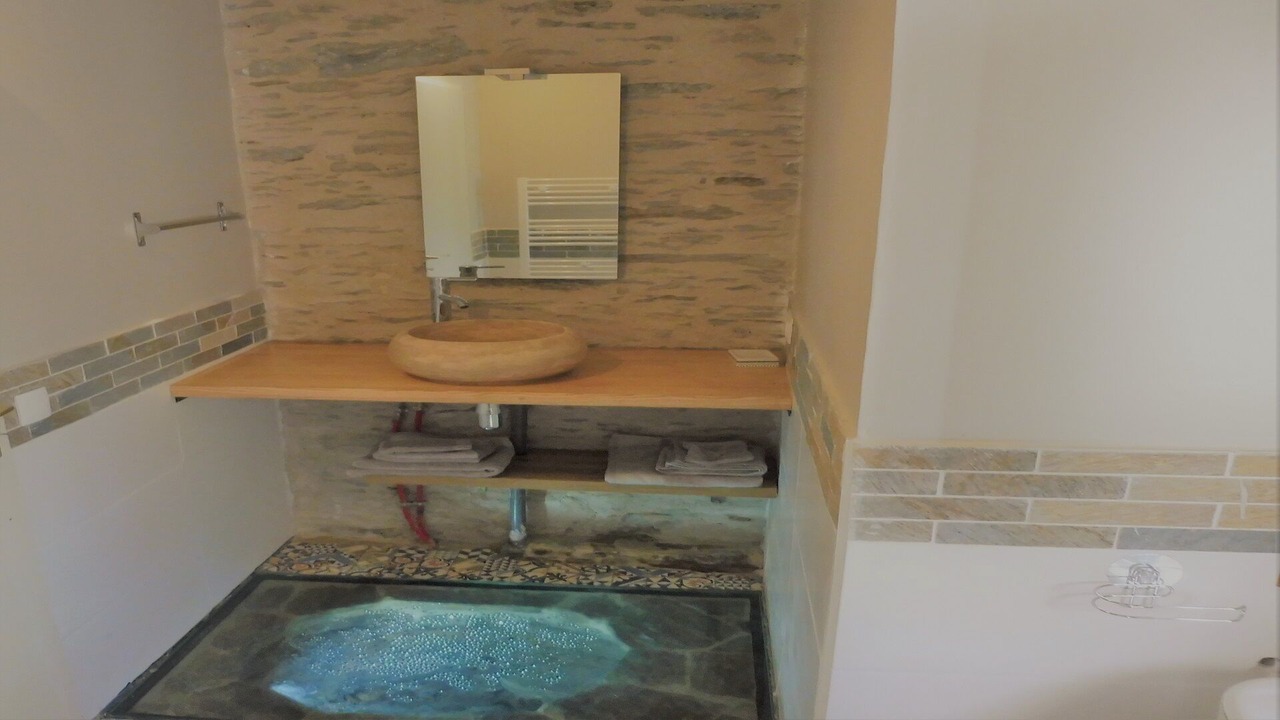 Photo of Bathroom in Rives de l'Yon