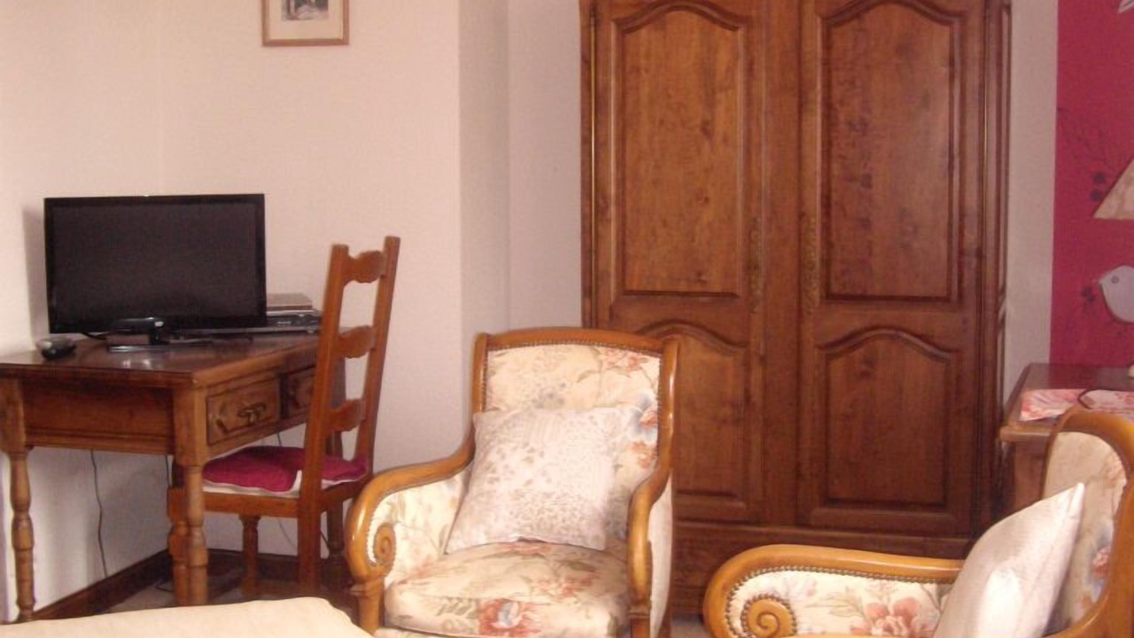 Photo of Others in Cambieure