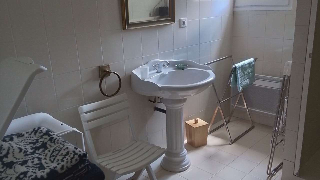 Photo of Bathroom in Sisco