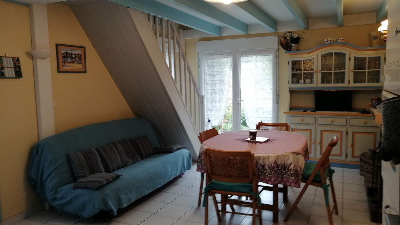 Photo of Livingroom in Saint-Epain