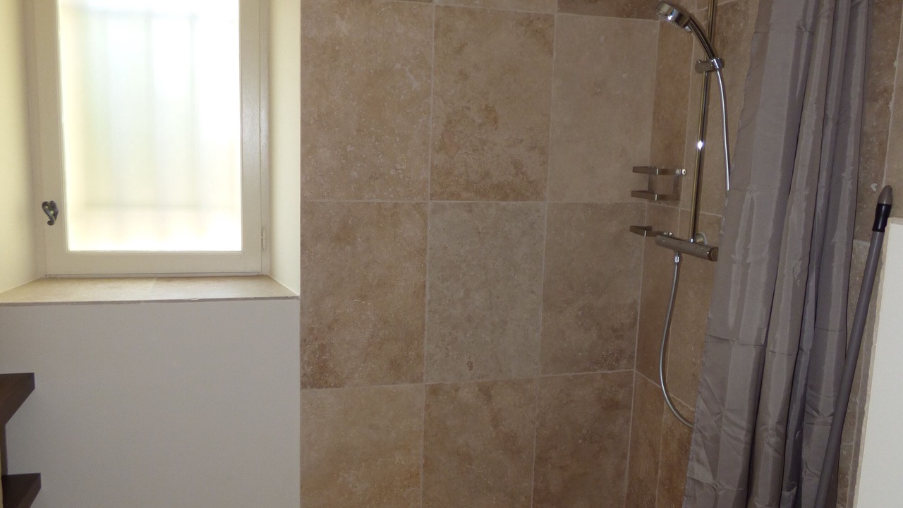 Photo of Bathroom in Cadenet