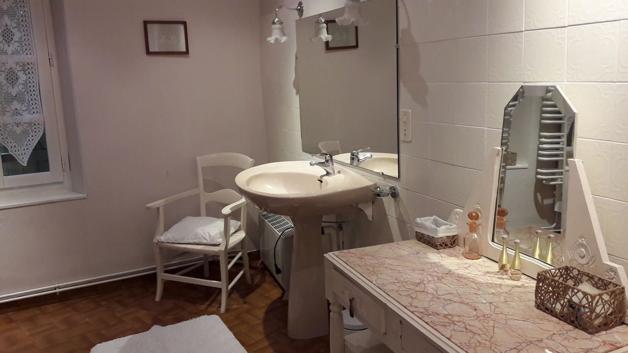 Photo of Bathroom in Souilhe