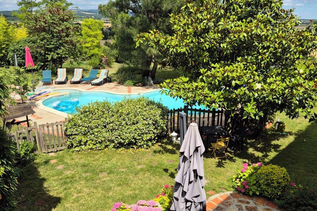 Photo of Outdoor in Souilhe