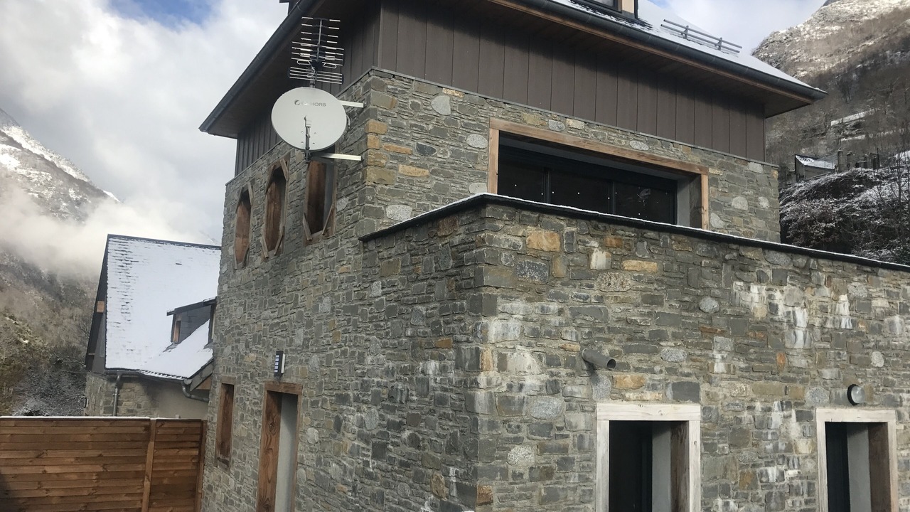 Photo of Outdoor in Cheze