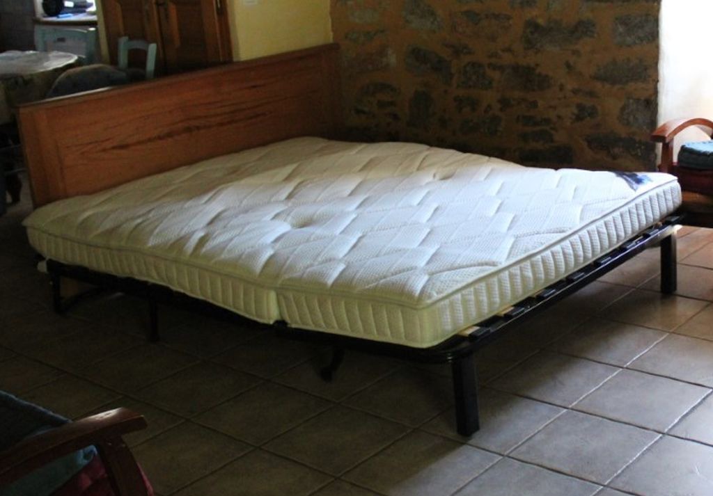 Photo of Bedroom in Saint-Andre-de-Vezines
