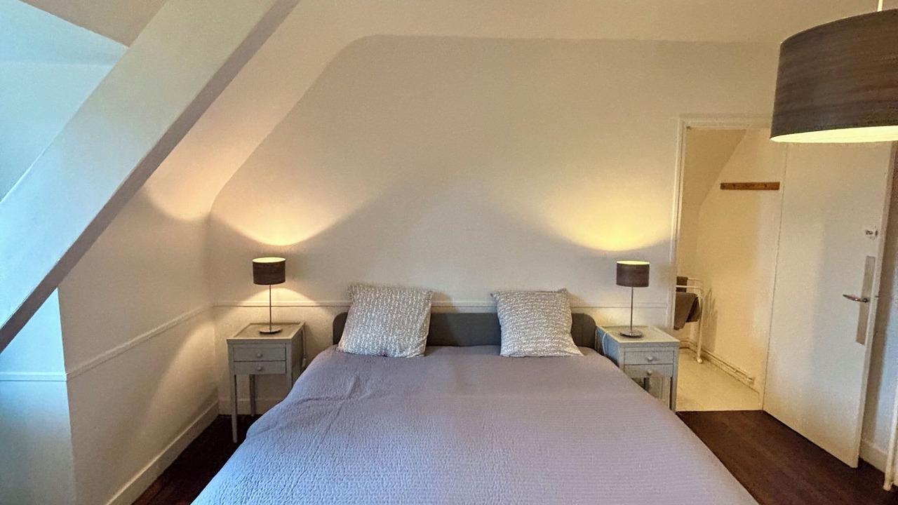 Photo of Bedroom in Neville