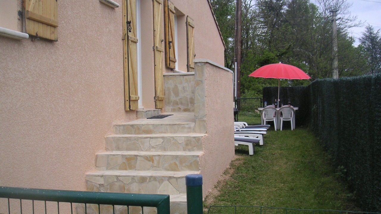 Photo of Patio Balcony in Banne