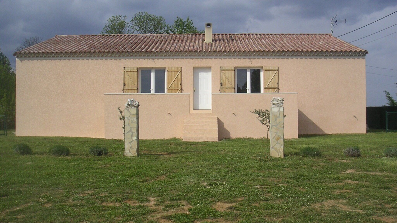 Photo of Outdoor in Banne