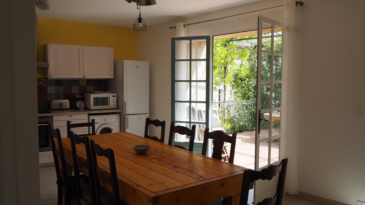 Photo of Kitchen in Saint-Andre-de-Roquepertuis