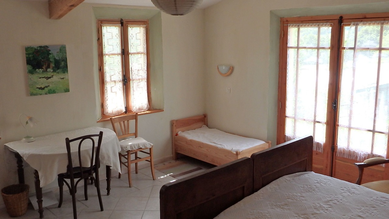 Photo of Bedroom in Saint-Michel-l'Observatoire