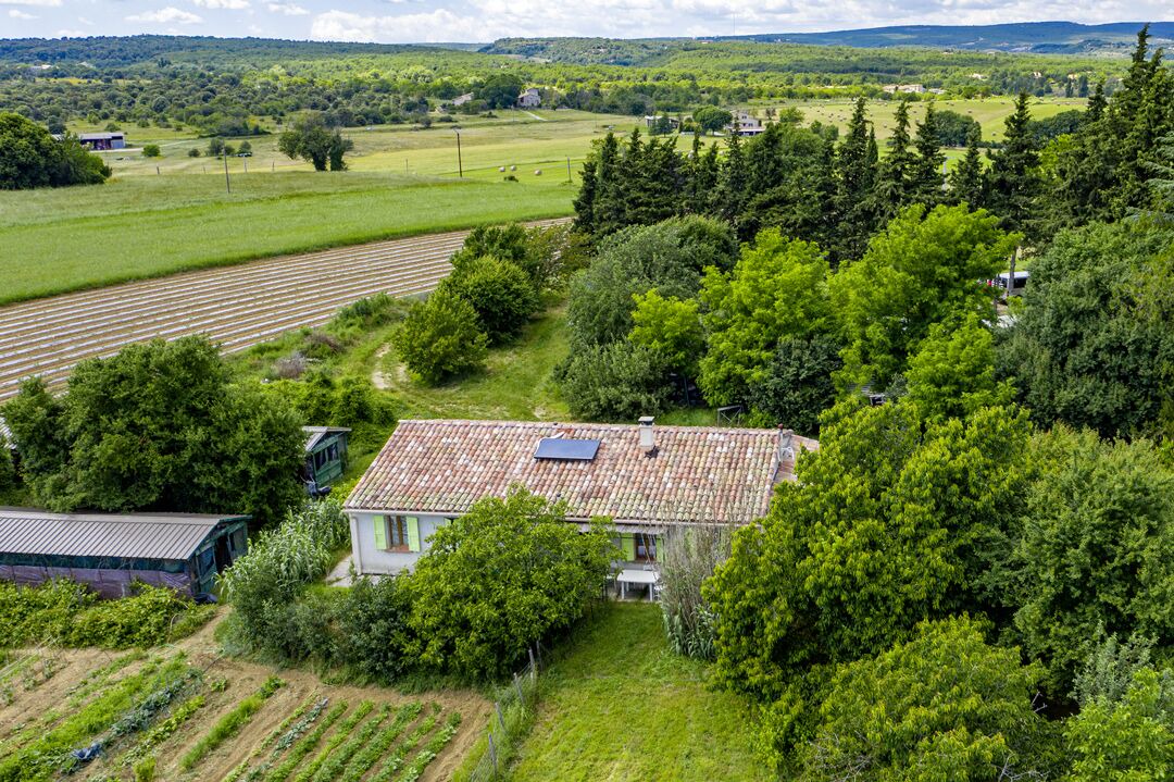 Photo of Outdoor in Saint-Michel-l'Observatoire