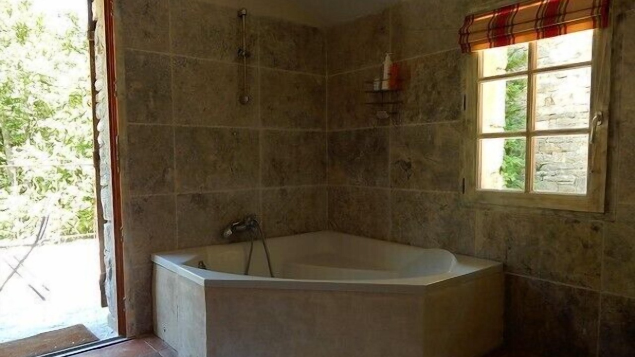 Photo of Bathroom in Pegairolles-de-l'Escalette