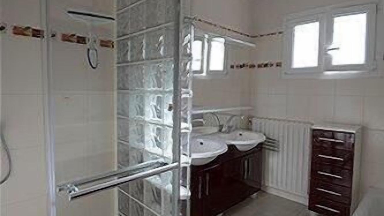 Photo of Bathroom in Saint-Paulet-de-Caisson