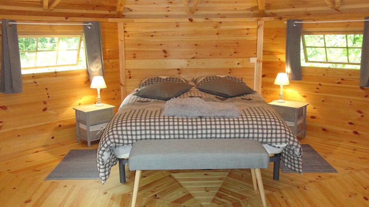 Photo of Bedroom in Pleumeur-Bodou