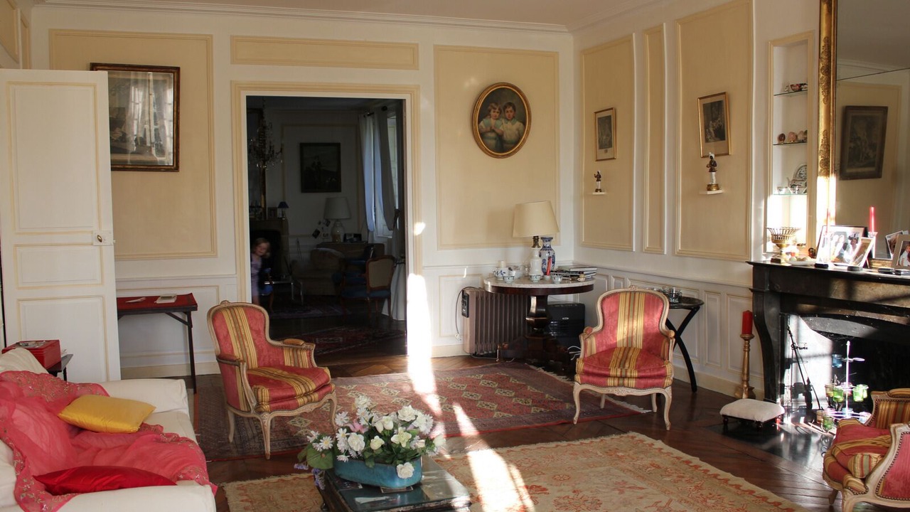 Photo of Others in Perreux