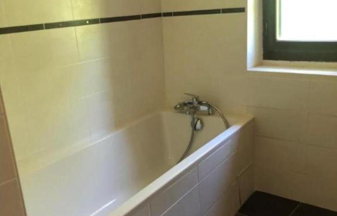Photo of Bathroom in Saint-Laurent-le-Minier