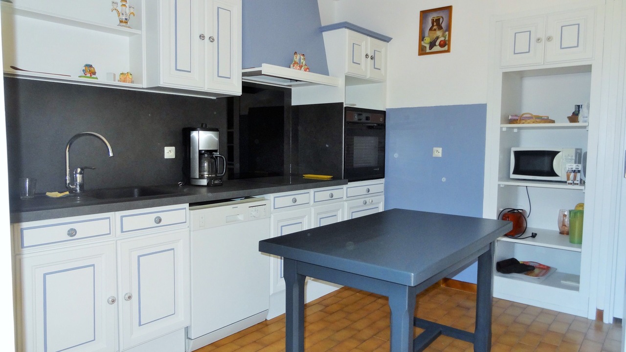 Photo of Kitchen in Entrecasteaux