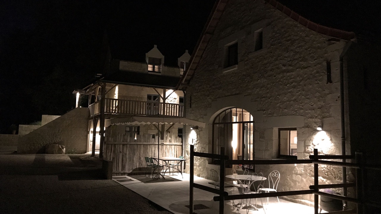 Photo of Outdoor in Cravant-les-Coteaux