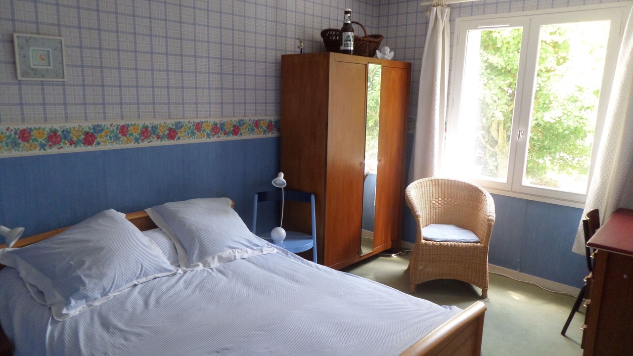 Photo of Bedroom in Lancieux