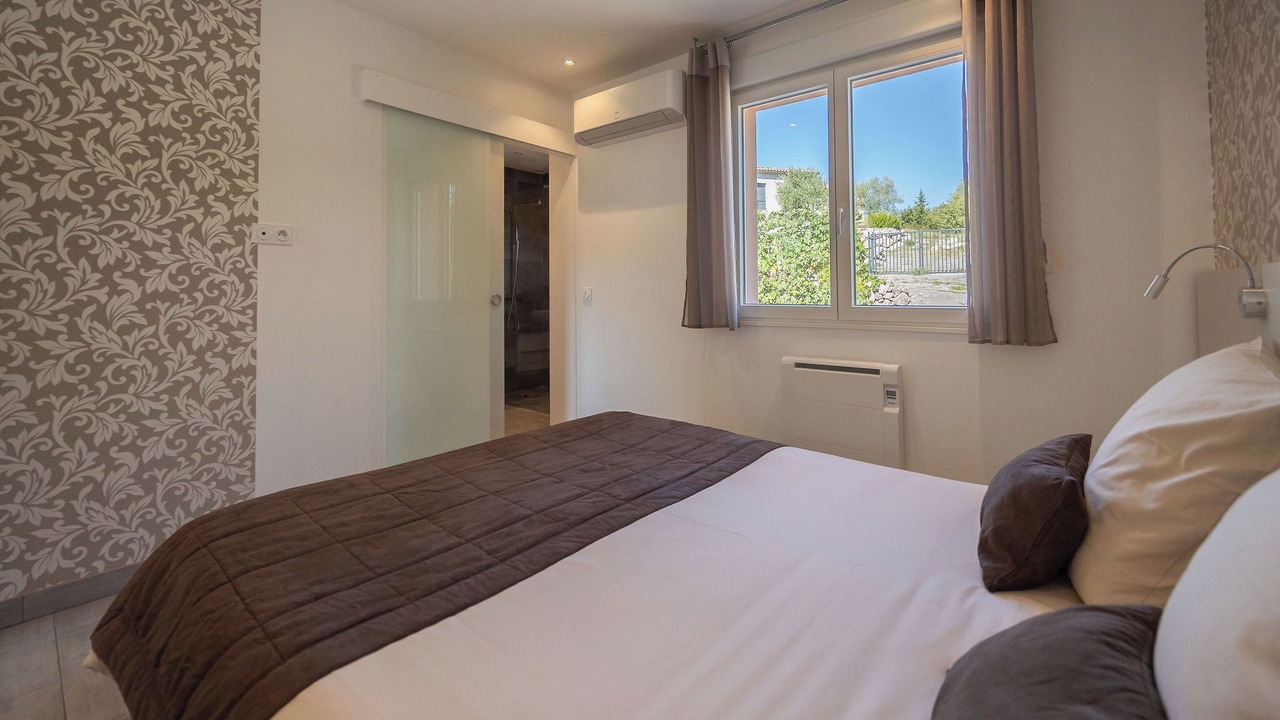 Photo of Bedroom in Saint-Alban-sous-Sampzon