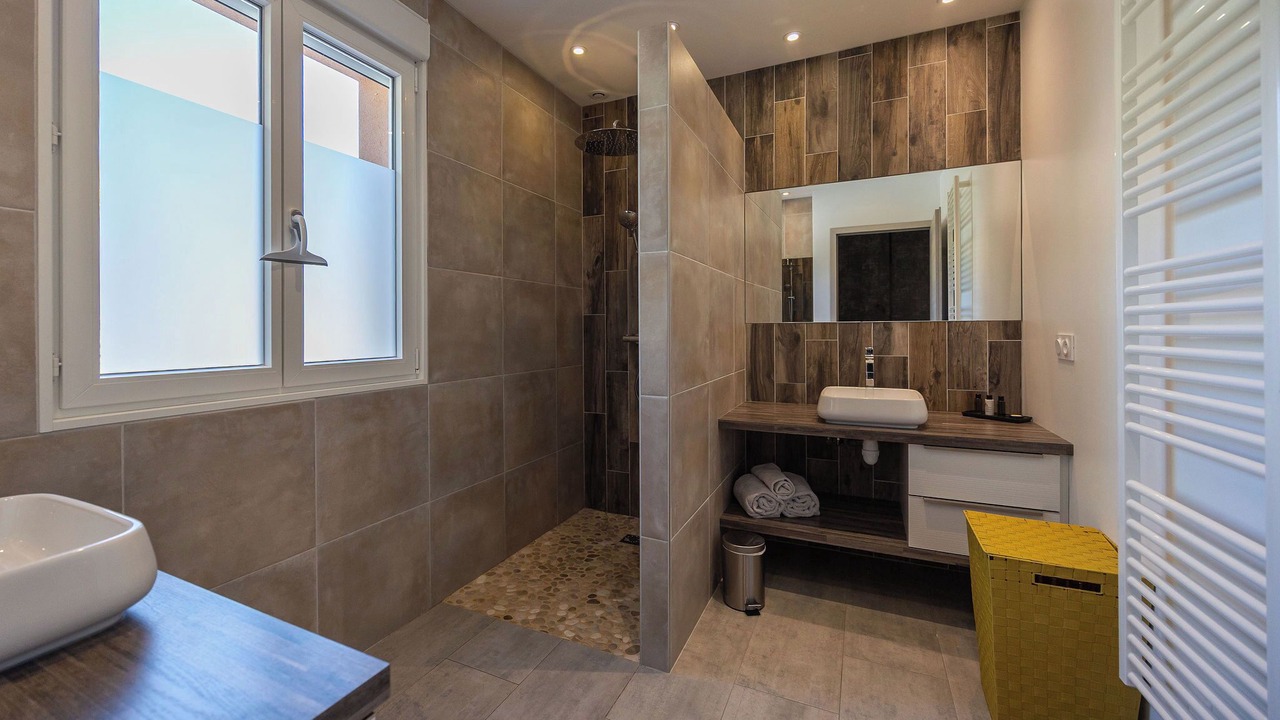 Photo of Bathroom in Saint-Alban-sous-Sampzon