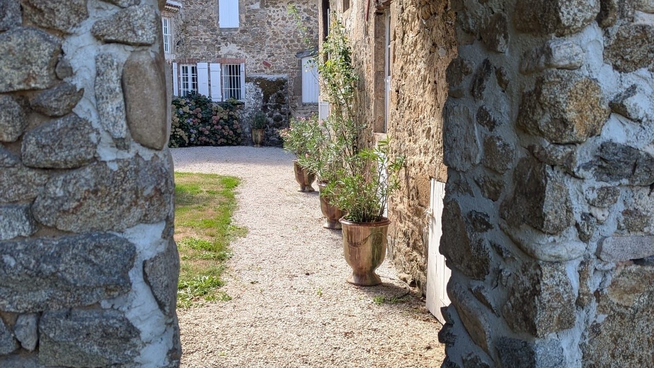 Photo of Outdoor in Saint-Jeure-d'Ay