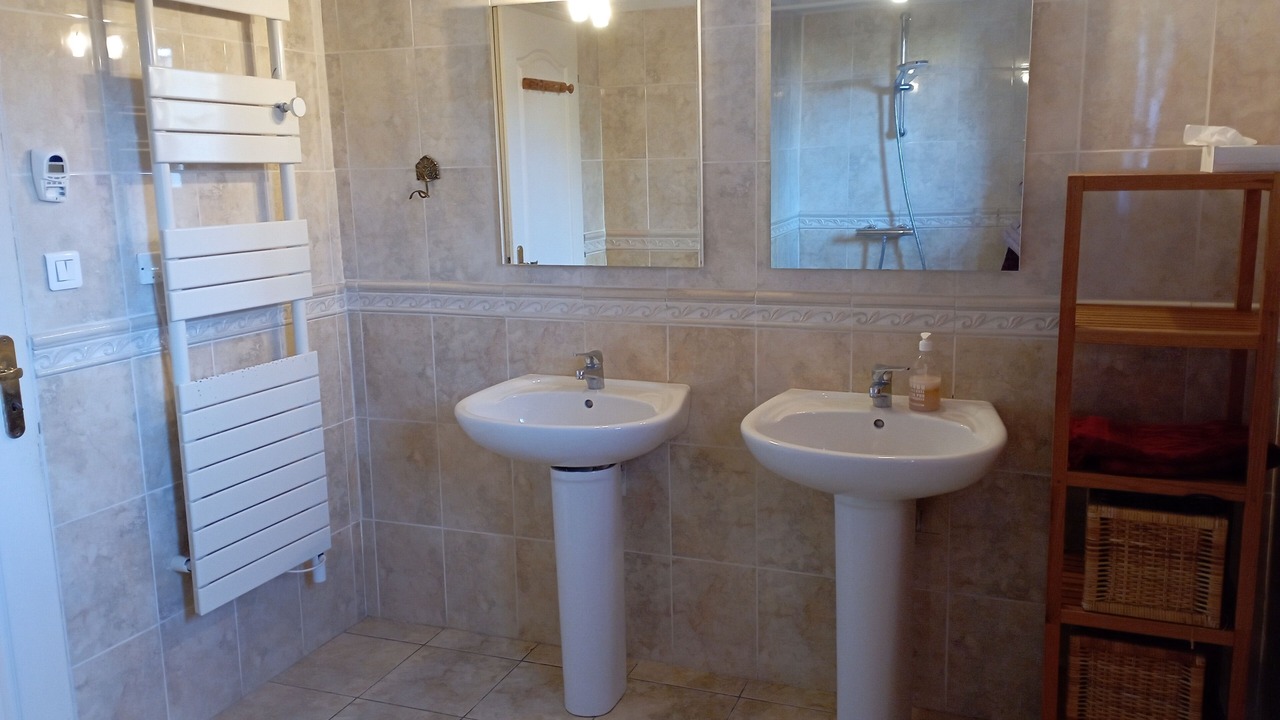 Photo of Bathroom in Le Grau-Du-Roi